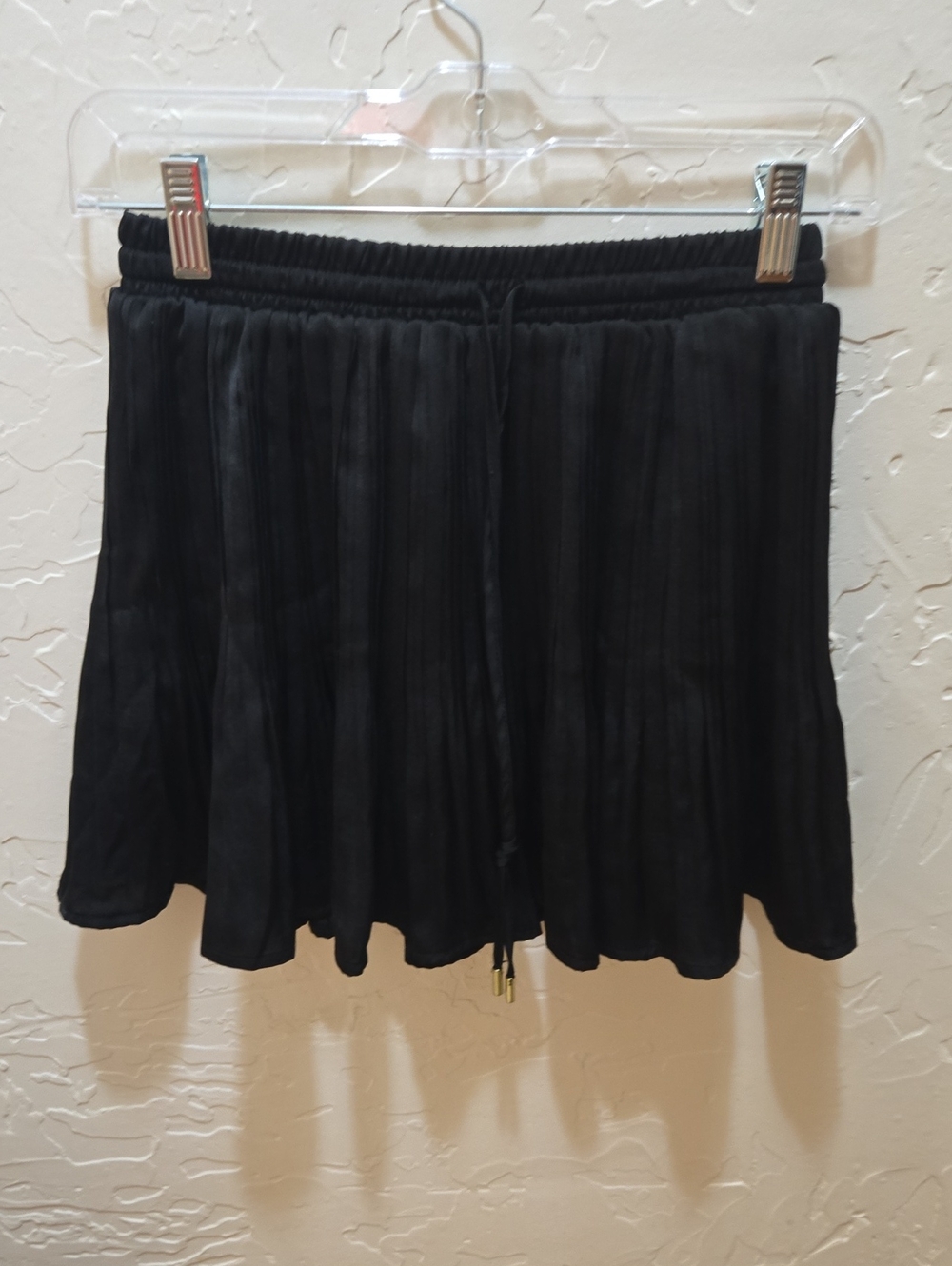 Women's Black Pleated Drawstring Skort